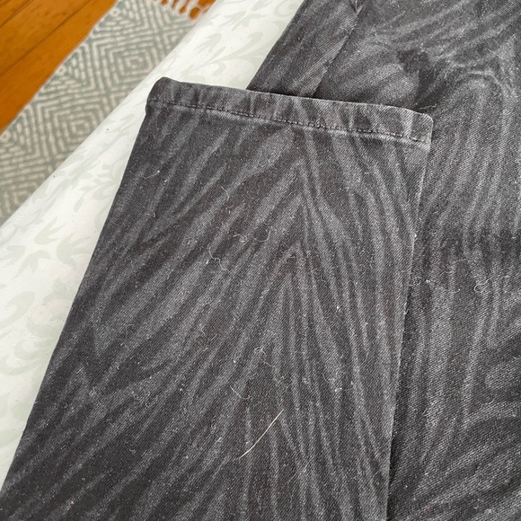 Express Skinny High Rise size 10 regular 30 in waist - Picture 3 of 4